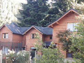 cabaña junto al arroyo 2